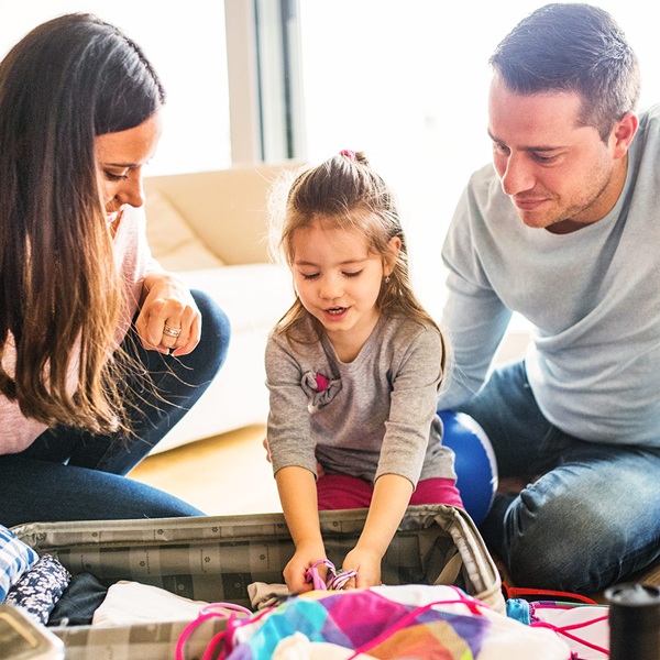 Sretna obitelj se igra